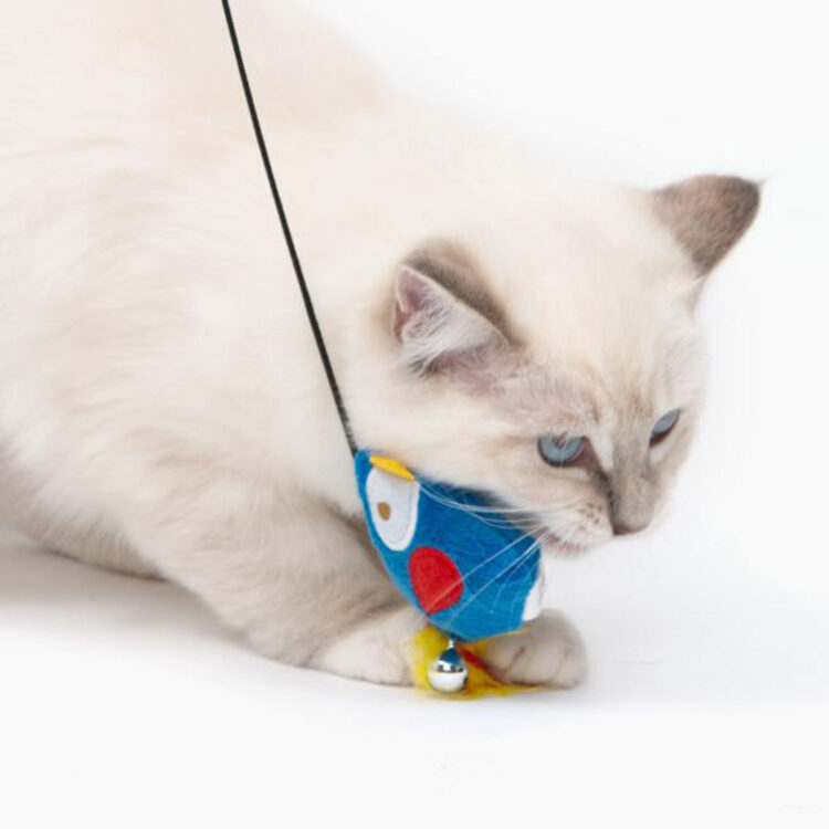 Juguete Play Pirates Varita Flexible Con Loro Con Catnip Cat It - Imagen 3